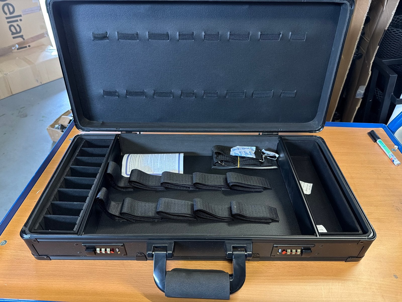 2 Nieuwe Zwarte toolbox met Cijferslot, 50 tot 60 cm, Hard kunststof, Ophalen of Verzenden, Nvt