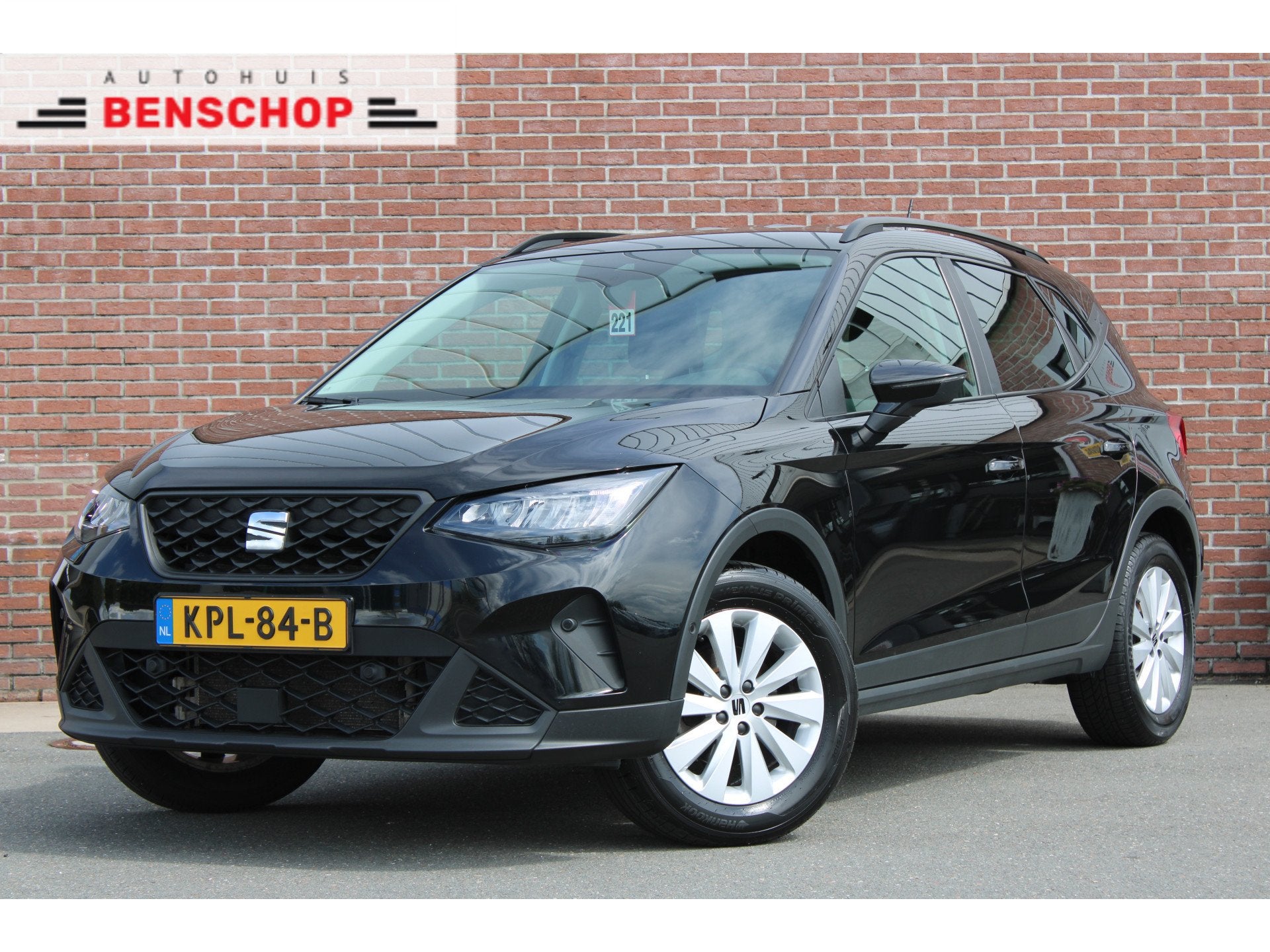 SEAT Arona 1.0 TSI 110PK Style |LED|CAMERA|STOELVERWARMING|, Auto's, Dealer onderhouden, Stof, Gebruikt, 610 kg