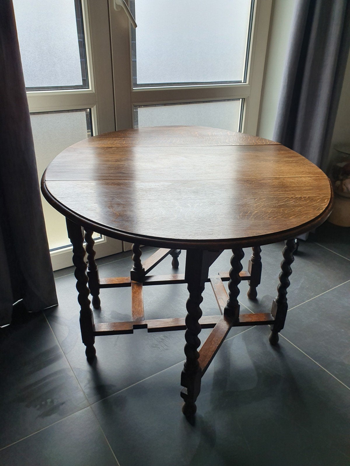 Antieke eikenhouten gateleg tafel., Ophalen