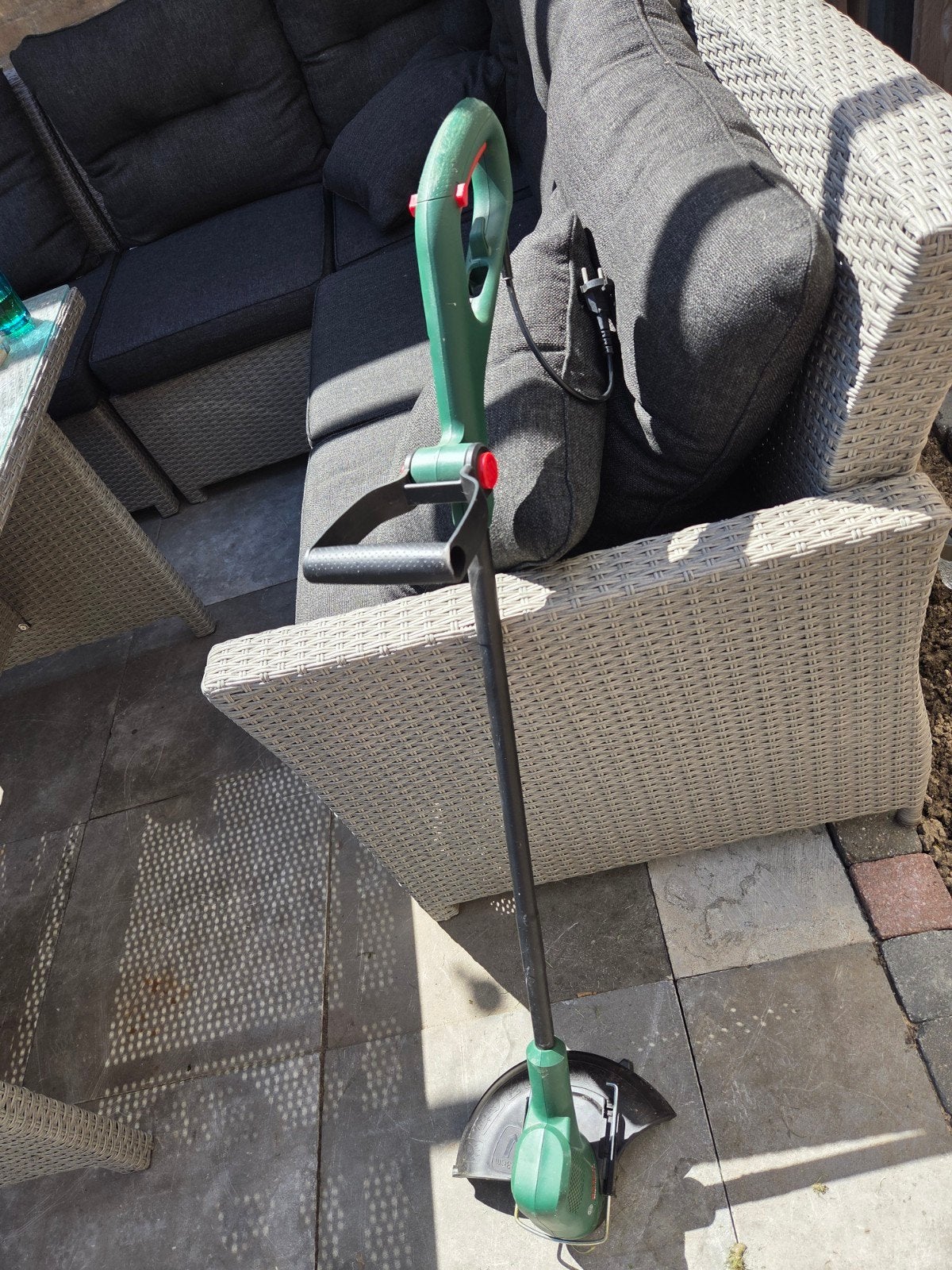 Bosch EasyGrassCut 23 Grastrimmer - Elektrisch, Ophalen, Gebruikt, 10 tot 30 cm, Bosch