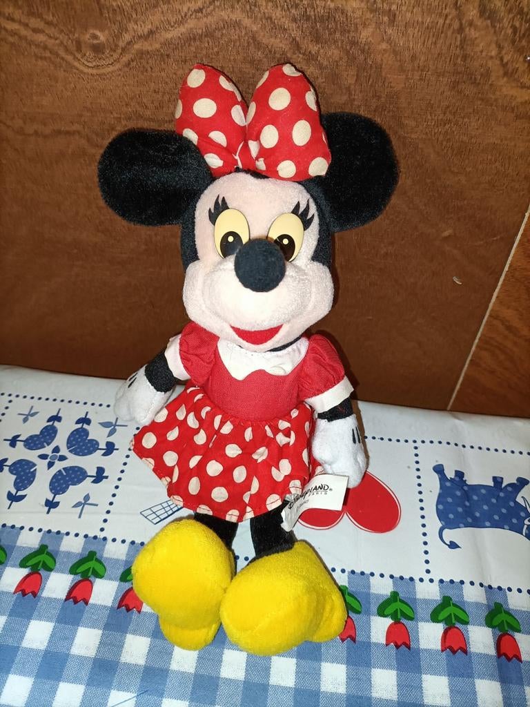 Vintage Minnie Mouse knuffel Disneyland 27 cm groot, Verzamelen, Disney, Gebruikt, Knuffel, Mickey Mouse, Ophalen of Verzenden