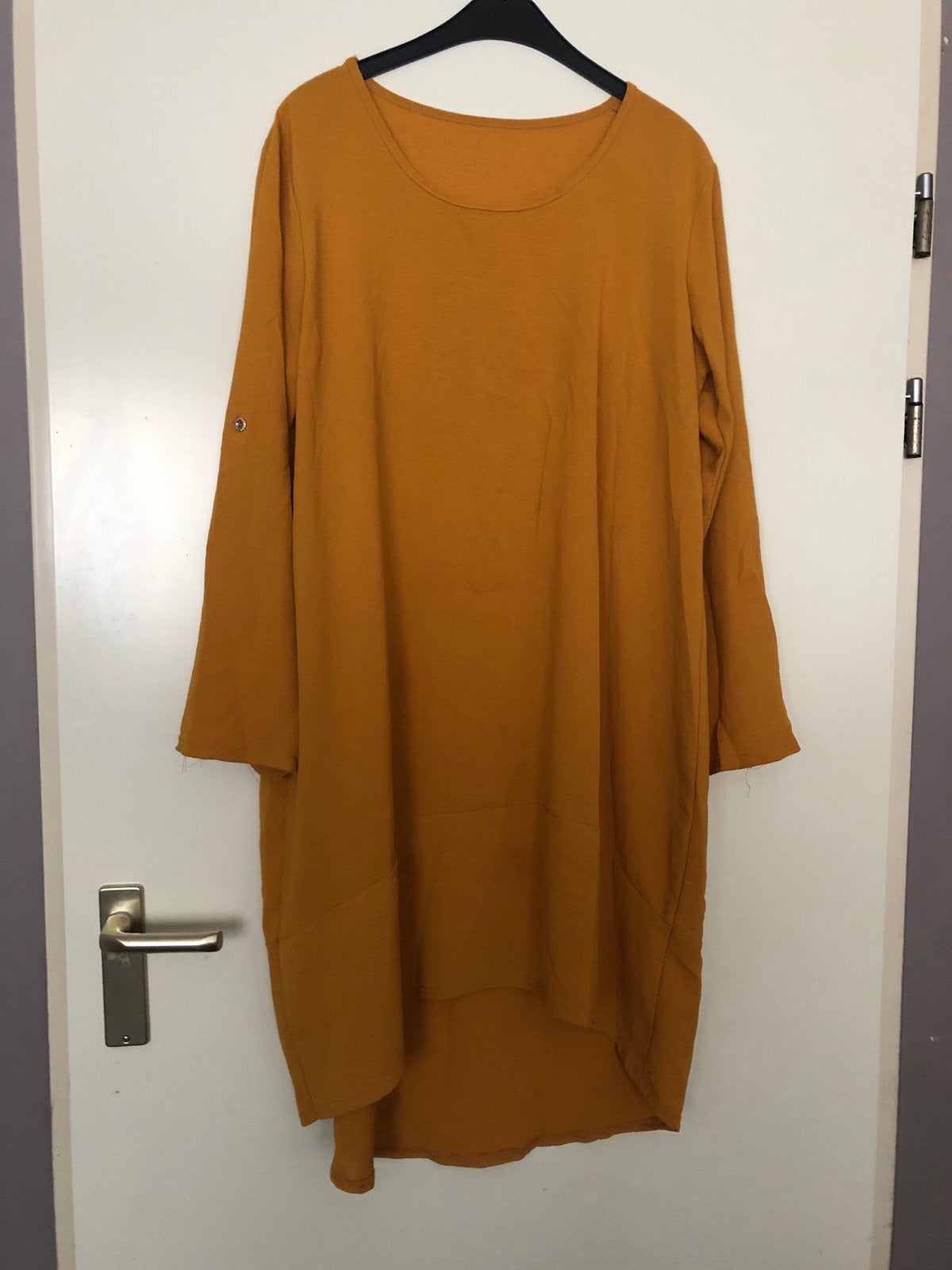 Okergele tuniekjurk met lange mouwen 1 maat, Kleding | Dames, Geel, Maat 42/44 (L), Ophalen of Verzenden, Zo goed als nieuw
