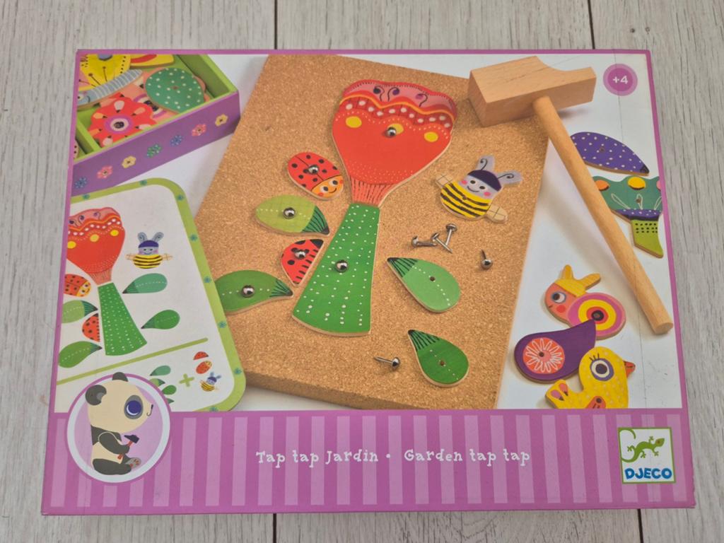 Djeco Tap Tap Jardin - Houten Hamertje Tik Spel, Kinderen en Baby's, Speelgoed | Educatief en Creatief, Ophalen of Verzenden, Zo goed als nieuw