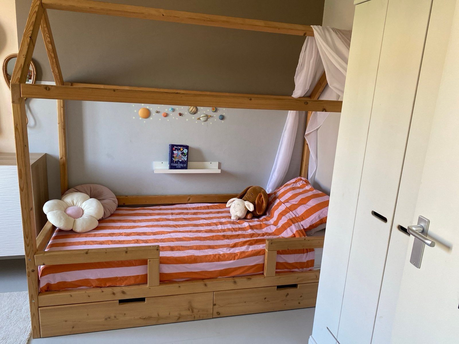 Bedhuisje voor kinderen - Houten kinderbed, Kinderen en Baby's, Ophalen, Gebruikt, 180 cm of meer, 85 tot 100 cm