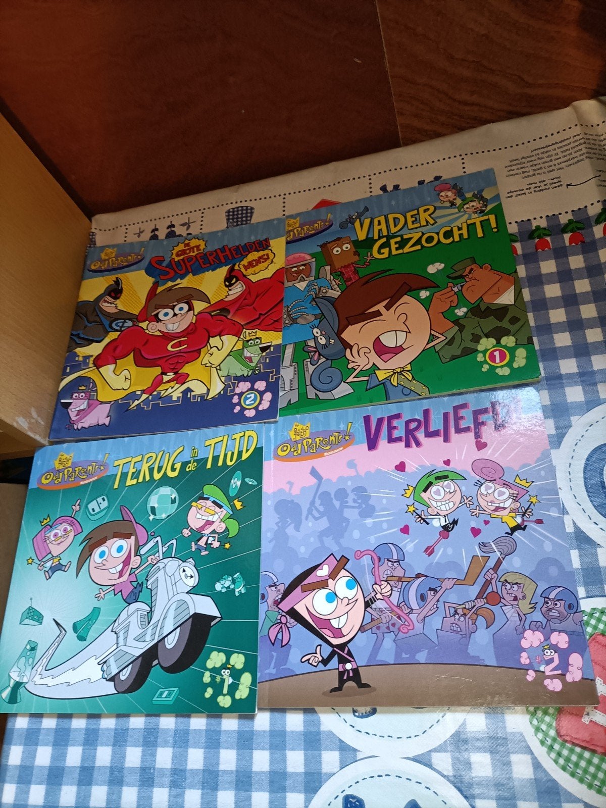 4 x Fairly Odd Parents boekje, Ophalen of Verzenden, Zo goed als nieuw