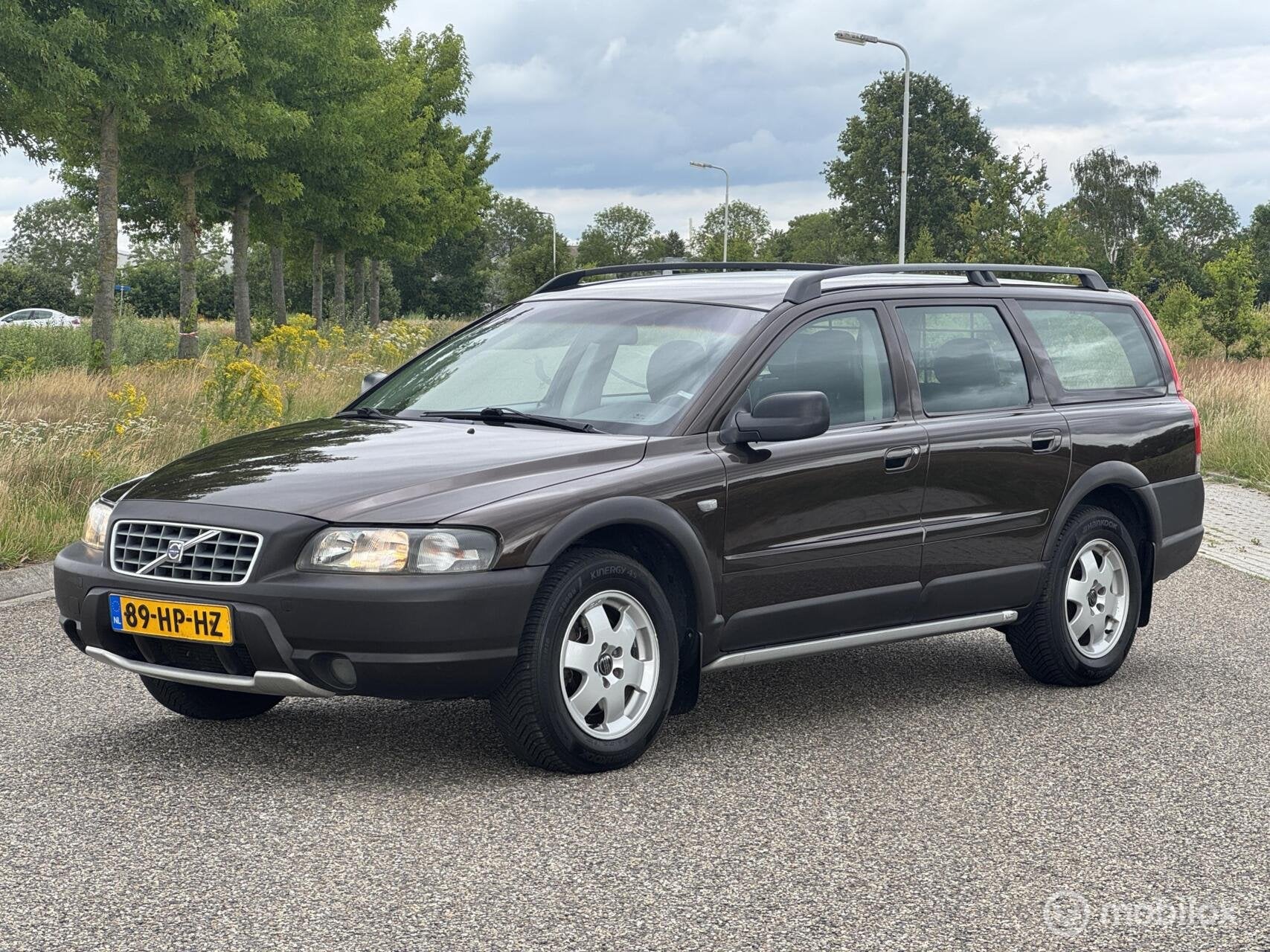 Volvo V70 Cross Country 2.4 T AWD XC70 2001 Bruin, Auto's, Electronic Stability Program (ESP), Bruin, 2435 cc, Vierwielaandrijving