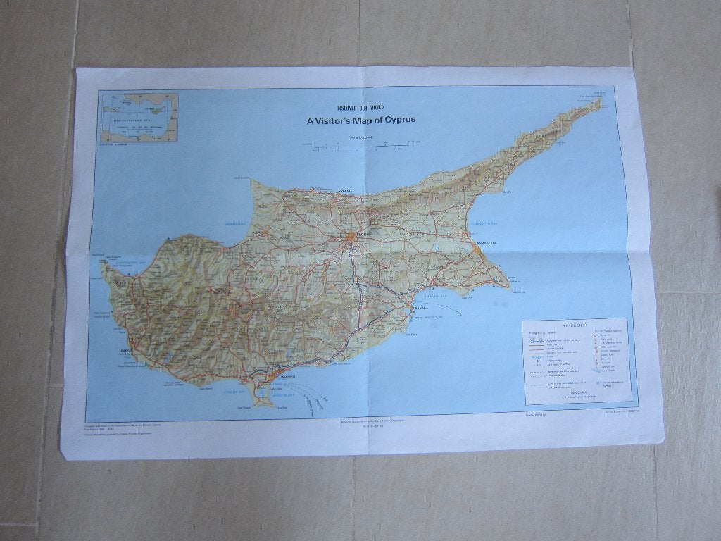 wegenkaart routekaart Cyprus landkaart atlas, Boeken, Onbekend, 2000 tot heden, Europa Overig, Ophalen of Verzenden