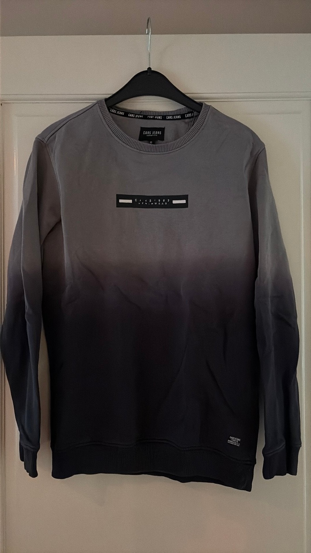 Sweater cars jeans, Ophalen of Verzenden, Zo goed als nieuw, Jongen, Trui of Vest