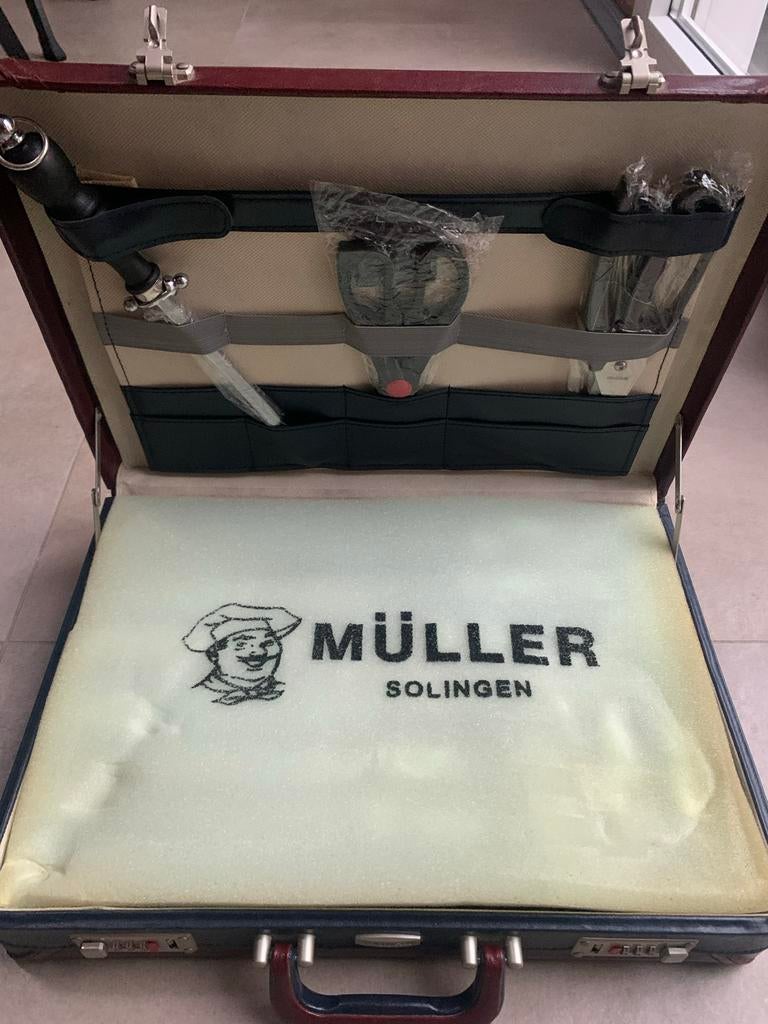 Müller Solingen bestek in koffer, Huis en Inrichting, Keuken | Bestek, Ophalen, Nieuw, Rvs of Chroom, Bestekset