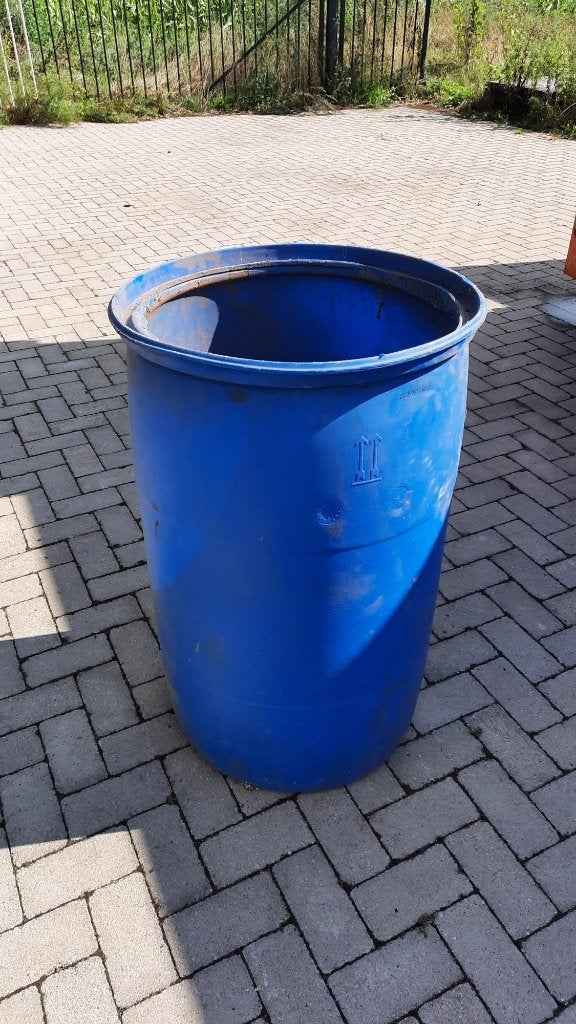 Regen ton,   water opslag  200 liter, Tuin en Terras, 150 liter of meer, Ophalen, Gebruikt, Kunststof