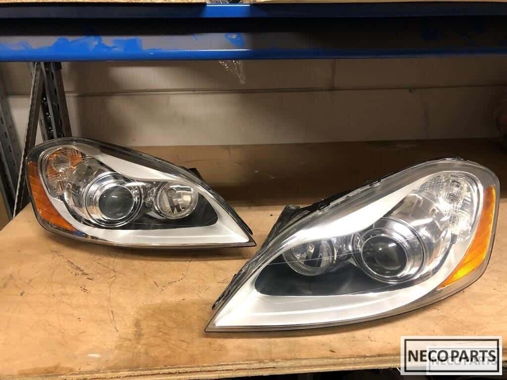 Volvo xc60 xenon koplamp origineel, -, -, -