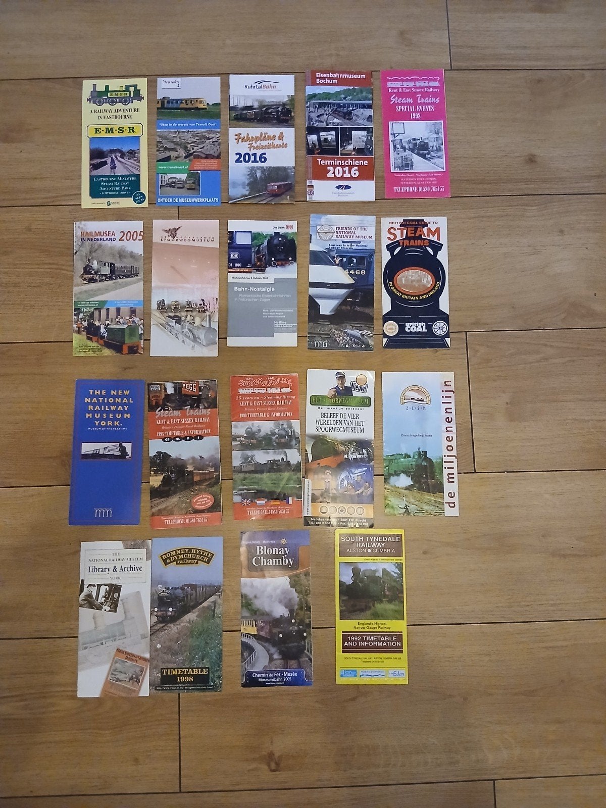 19 Stuks Folders/Flyers Stoomtrein, Verzenden, Gebruikt, Trein, Overige typen