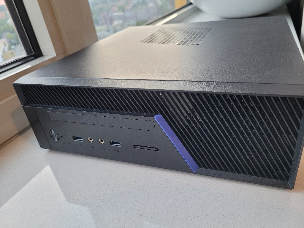 mini ITX PC case, Computers en Software, Ophalen of Verzenden, Gebruikt