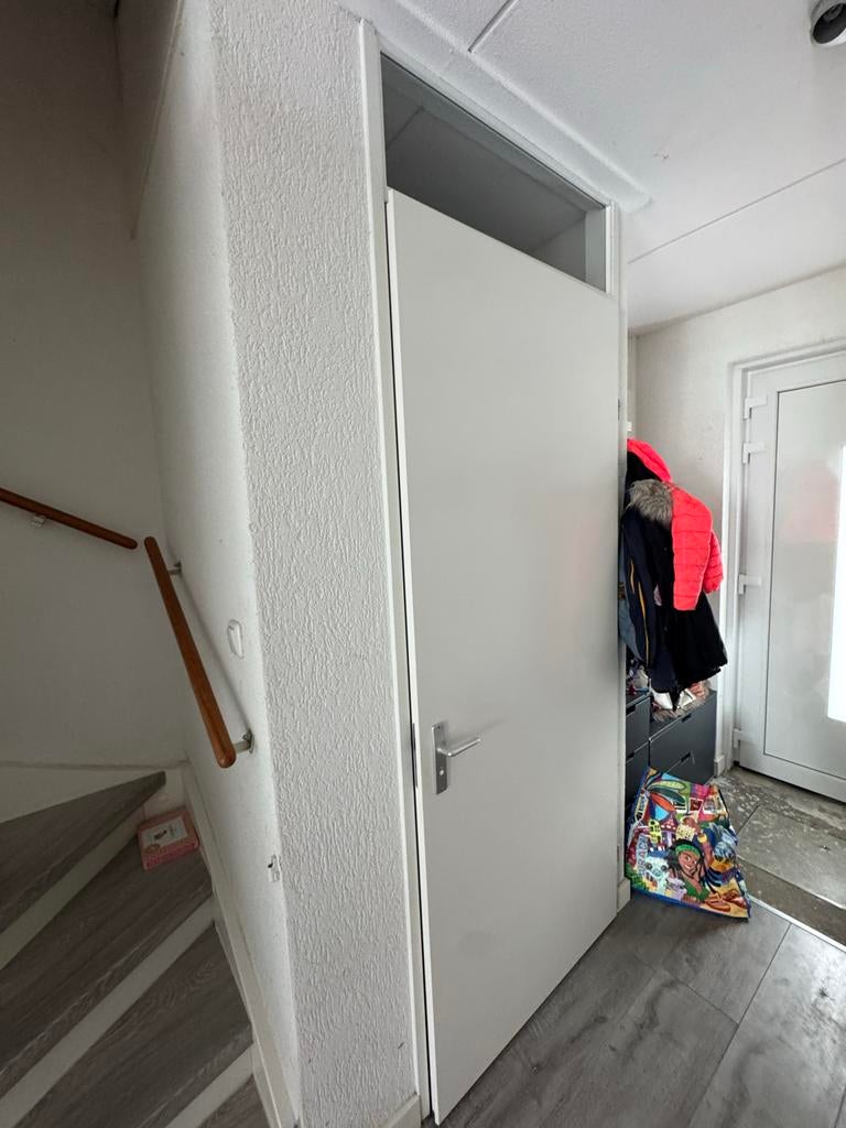 Svedex binnendeur 1x 231x93 cm 1x 231x83, Ophalen, Zo goed als nieuw