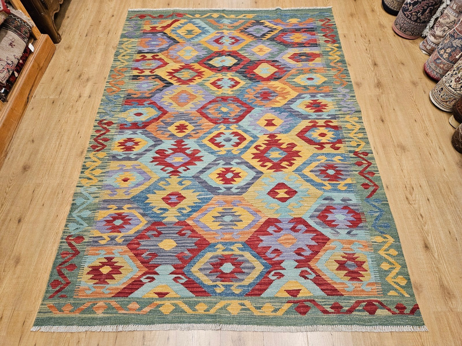 Handgeweven oosterse wollen kelim 250x177, Huis en Inrichting, Stoffering | Tapijten en Kleden, Nieuw, 150 tot 200 cm, 200 cm of meer