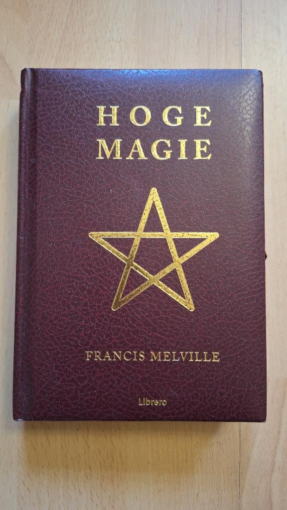 Francis Melville - Hoge Magie, Boeken, Achtergrond en Informatie, Spiritualiteit algemeen, Ophalen of Verzenden, Zo goed als nieuw