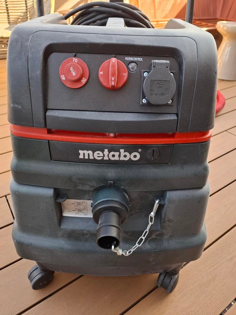 Bouwstofzuiger Metabo, Witgoed en Apparatuur, Stofzuigers, Zo goed als nieuw, Waterstofzuiger, 1200 tot 1600 watt, Ophalen