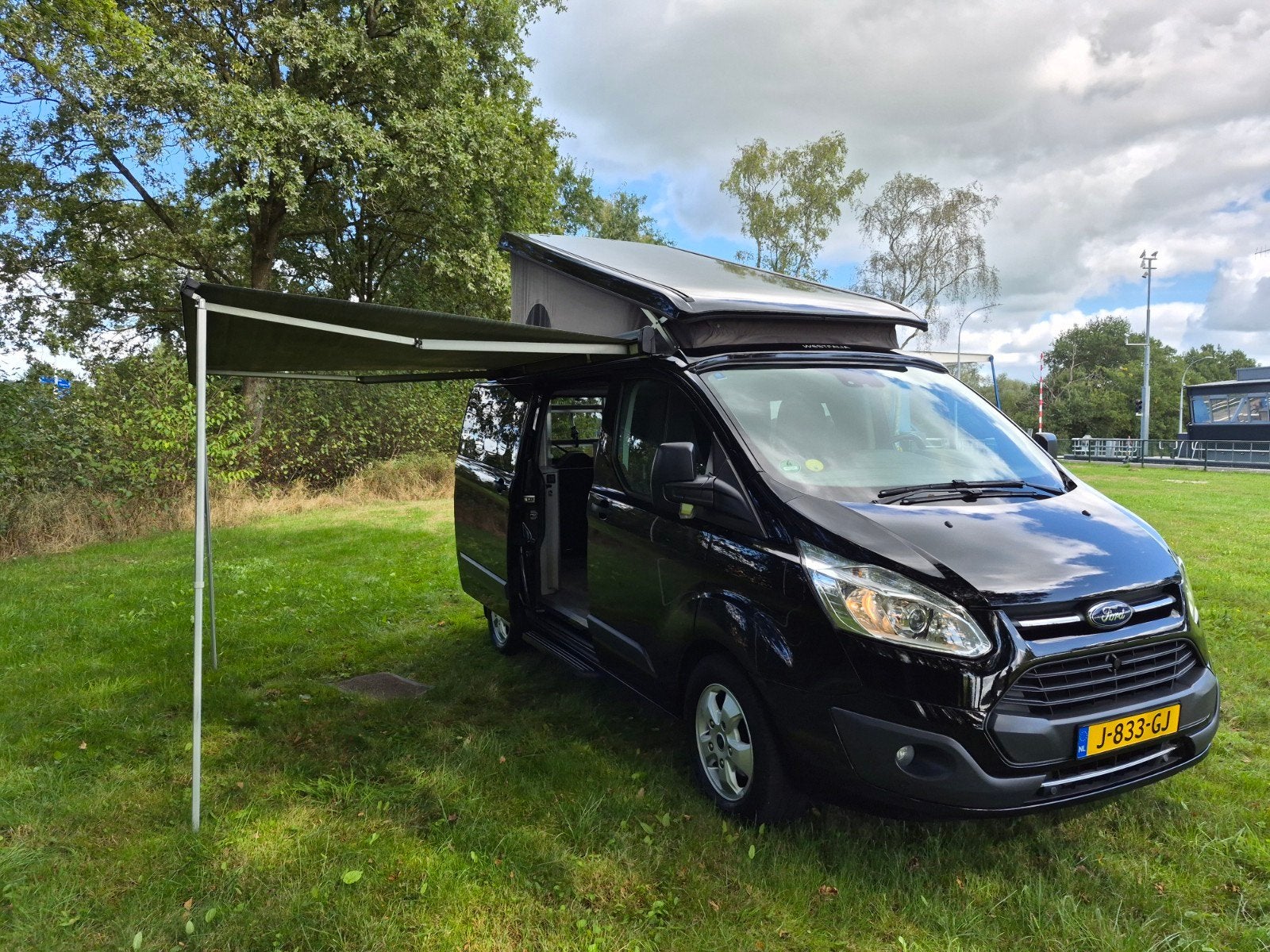 Ford Nugget Westfalia 2019 | autom | 170pk | nwe distributie, Caravans en Kamperen, Automaat, Buscamper of Camperbus, Achteruitrijcamera
