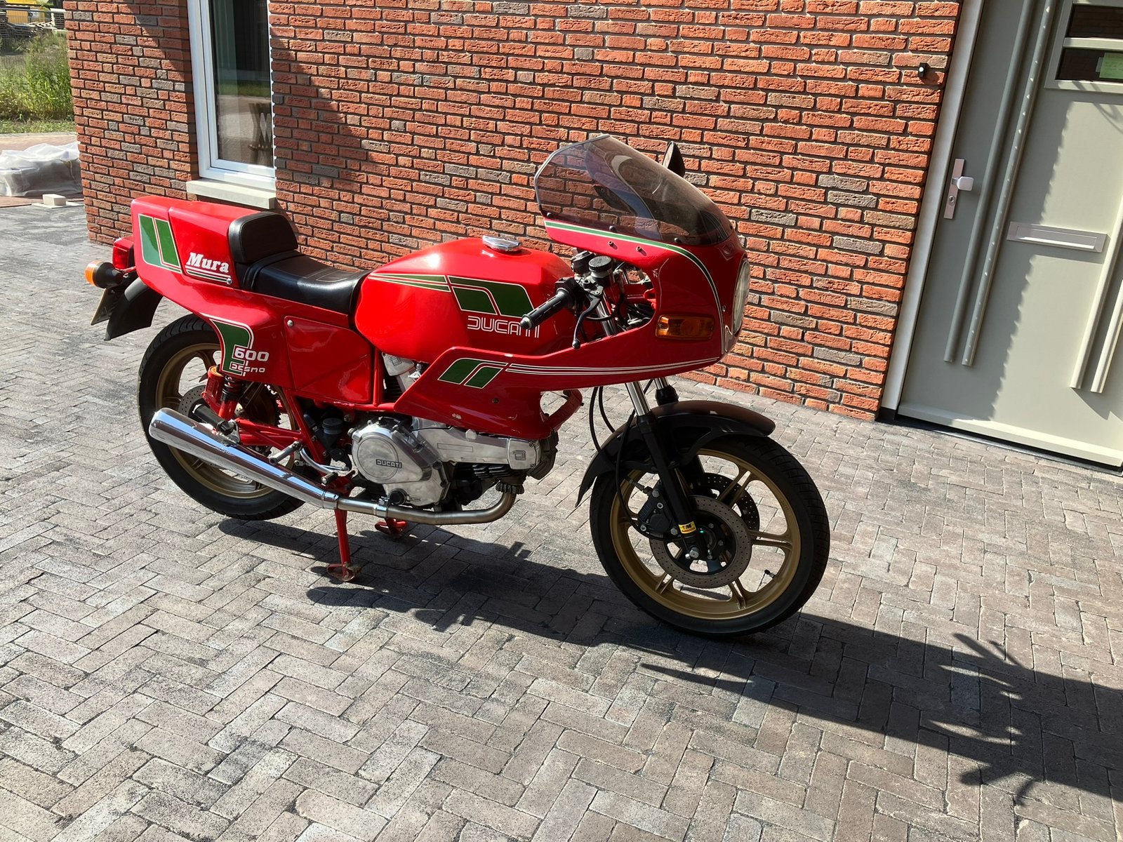Pantah 600 SL, Motoren, 2 cilinders, Sportuitlaat, Nieuw, Motorrijbewijs A