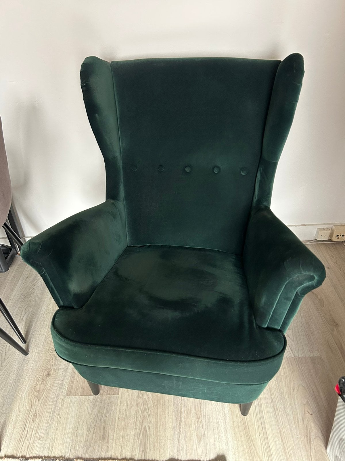 Fauteuil/Oorfauteuil, groen glans/velvet (Strandmon), Huis en Inrichting, Fauteuils, Ophalen, Gebruikt, Glans / velvet, 75 tot 100 cm
