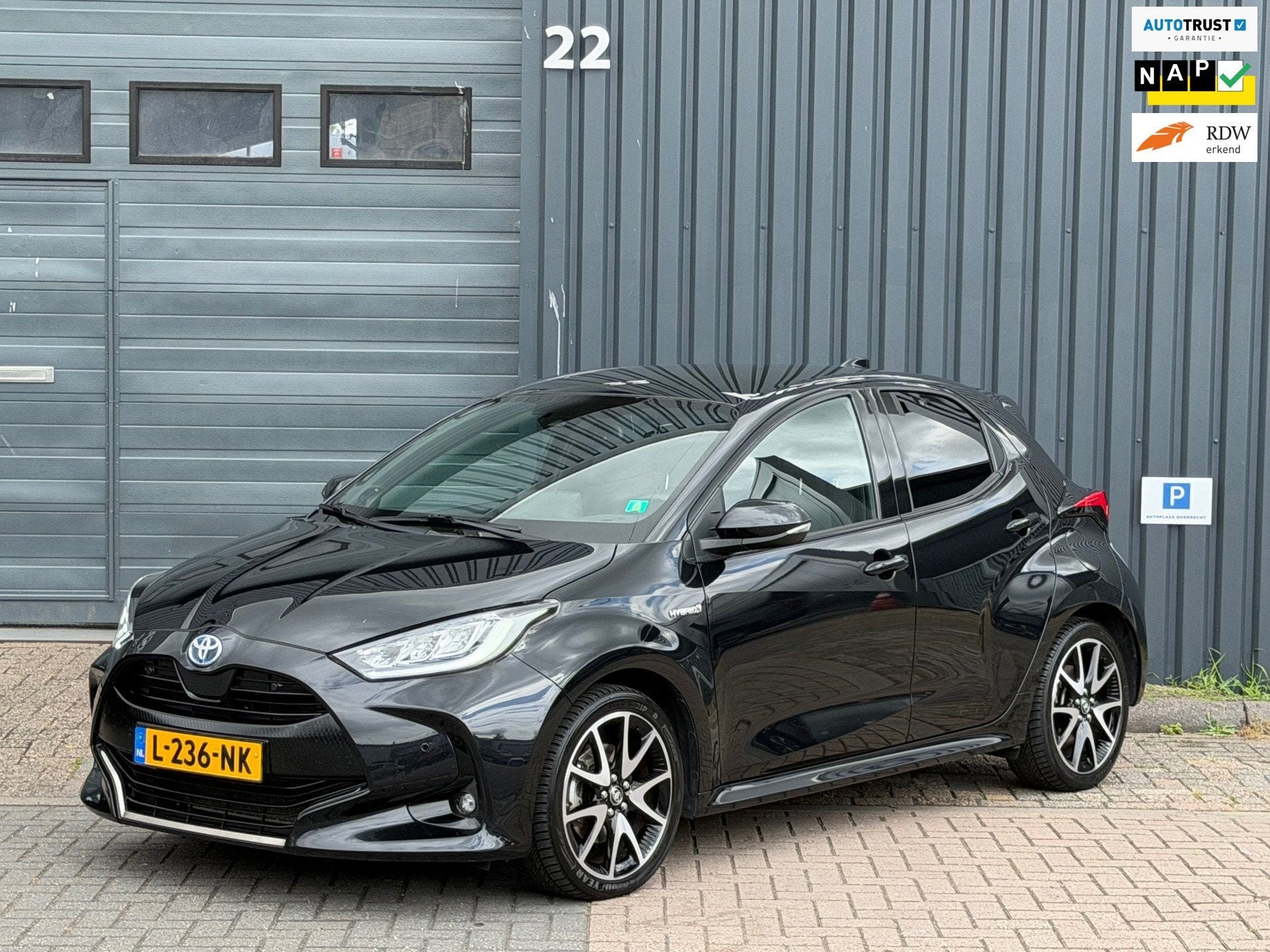 Toyota Yaris 1.5 Hybrid Executive|Pano|Head-Up|JBL|Carplay|C, 450 kg, Gebruikt, Bedrijf, 93 pk