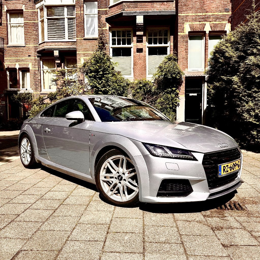 Audi TT 2.0 Coupe Quattro | S-tronic | Apple CP, Dealer onderhouden, 4 cilinders, 1984 cc, 4 stoelen
