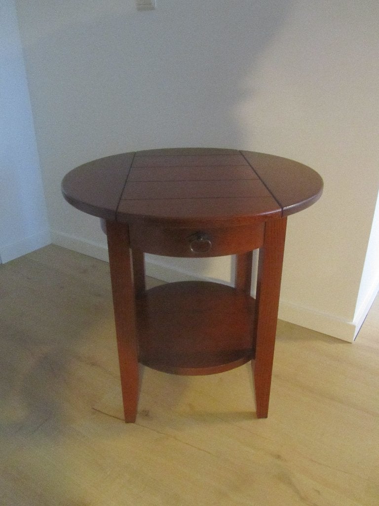 ronde bijzettafel kersen, Rond, 55 tot 75 cm, Zo goed als nieuw, Hout