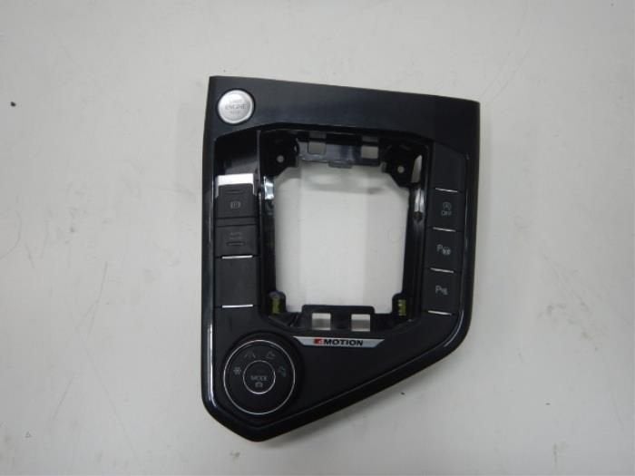 Middenconsoles Volkswagen Tiguan (22738565), Ophalen of Verzenden, Gebruikt