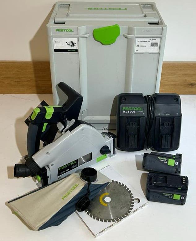 FESTOOL TSC 55 KEB accu invalzaag 2 ACCU’S en SNELLADER, Invalzaag, Ophalen of Verzenden, Zo goed als nieuw, 30 tot 70 mm