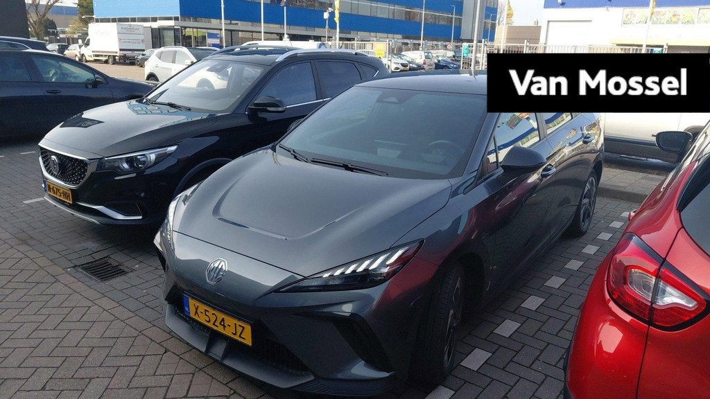 MG 4 Long Range Comfort 64 kWh | CarPlay | Led Koplampen | A, Auto's, MG, Automaat, 12 maanden, Gebruikt, Origineel Nederlands