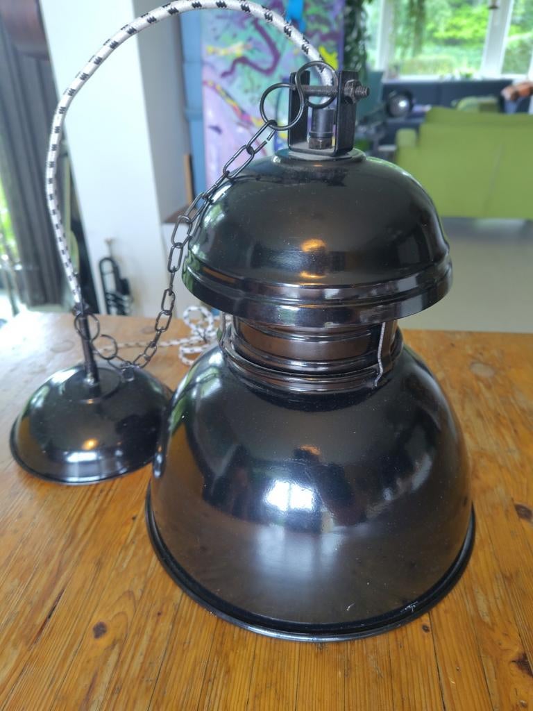 Vintage Zwarte Emaille Industriële Hanglamp hk living, Gebruikt, 50 tot 75 cm, Ophalen of Verzenden, Metaal