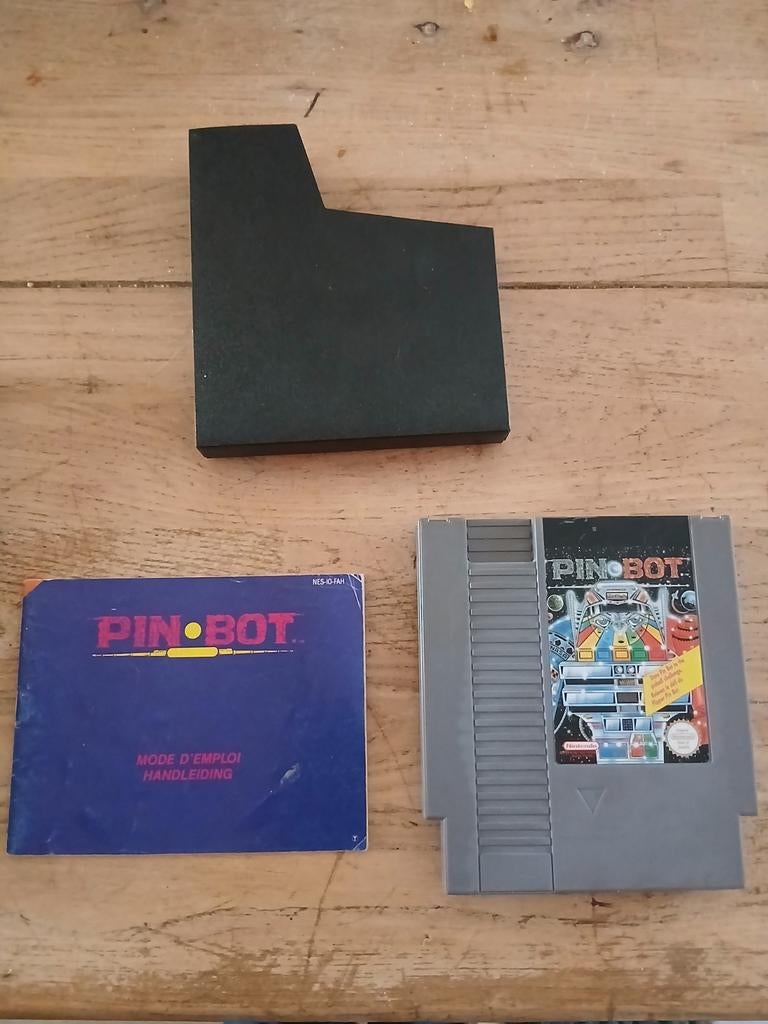 Pin Bot NES Game met Handleiding, Spelcomputers en Games, Games | Nintendo NES, Gebruikt, Overige genres, 1 speler, Ophalen of Verzenden