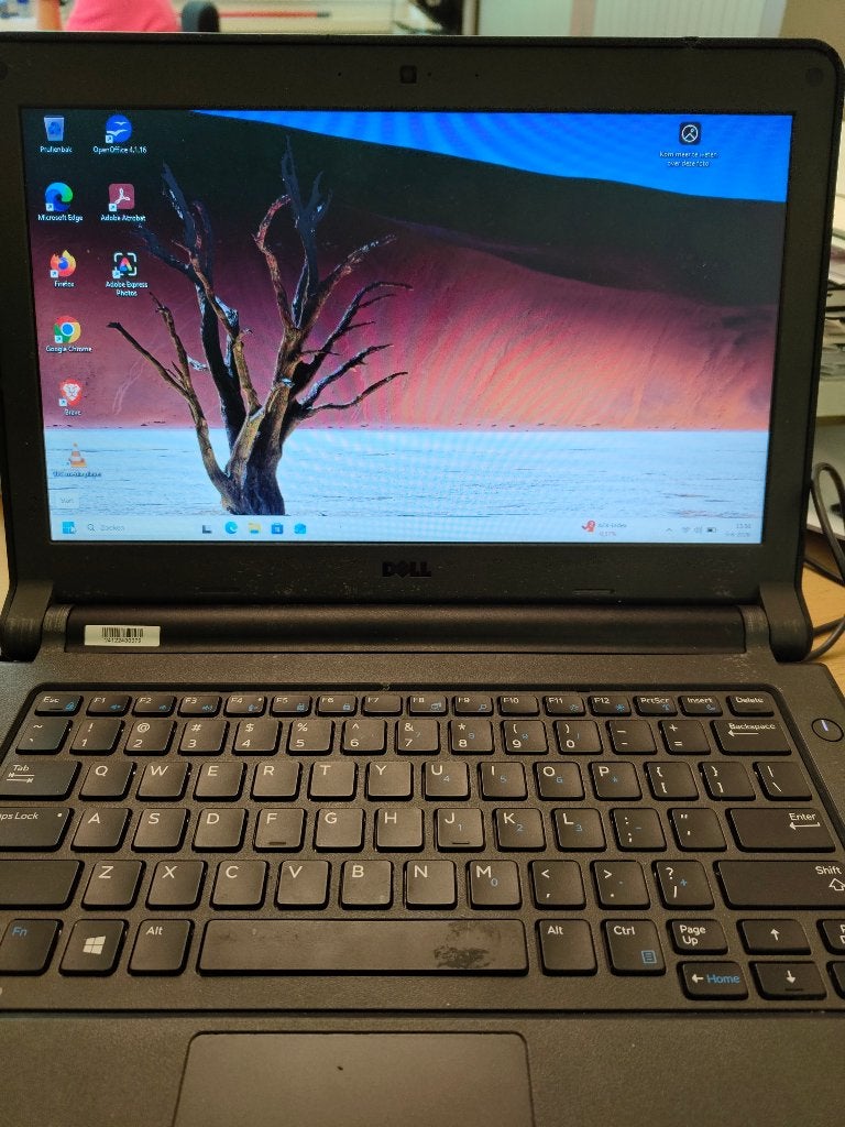 Dell laptop Latitude 3350, Gebruikt, Dell Latitude 3350, Qwerty, 8 GB