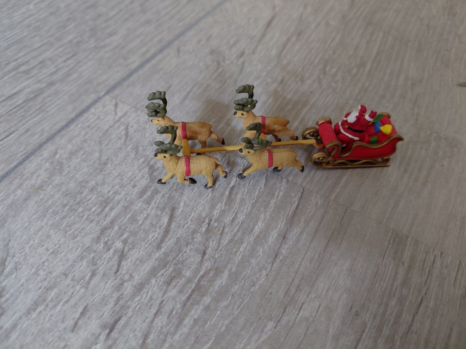 Kerstman met arrenslee ho, Ophalen of Verzenden, Nieuw