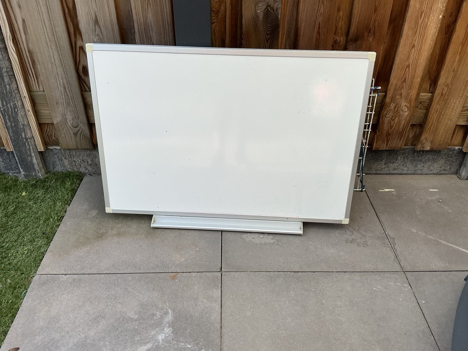 Whiteboard, Ophalen, Zo goed als nieuw, Magneetbord