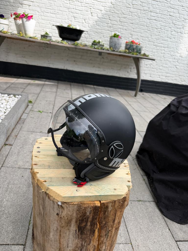 Momo Design Jethelm Zwart met Transparant Vizier, Fietsen en Brommers, Brommerhelmen, Ophalen of Verzenden, Zo goed als nieuw