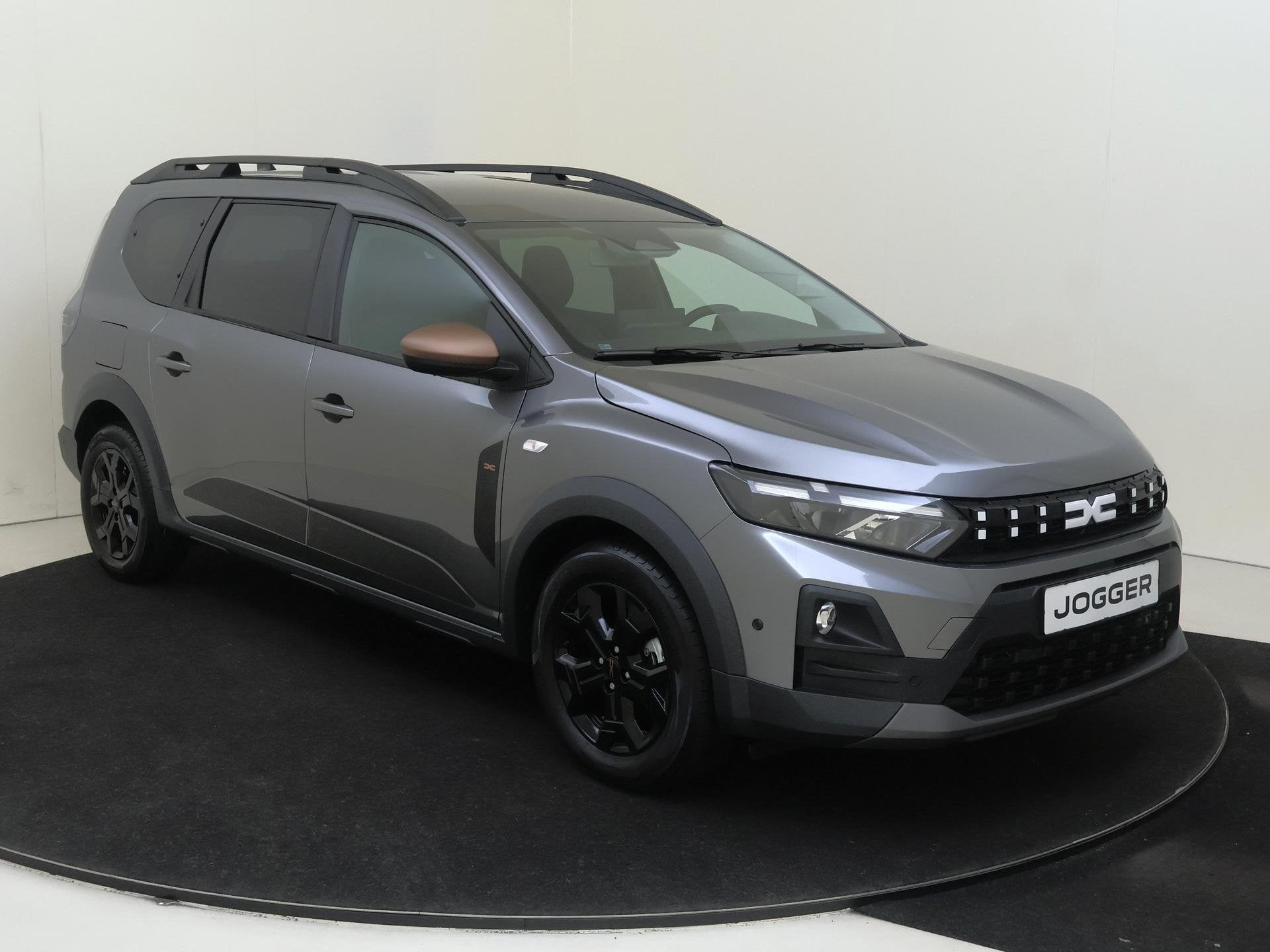 Dacia Jogger 1.2 Eco-G 120 PK extreme 7p. | Navigatie | Acht, Auto's, Voorwielaandrijving, Stof, Gebruikt, Euro 6