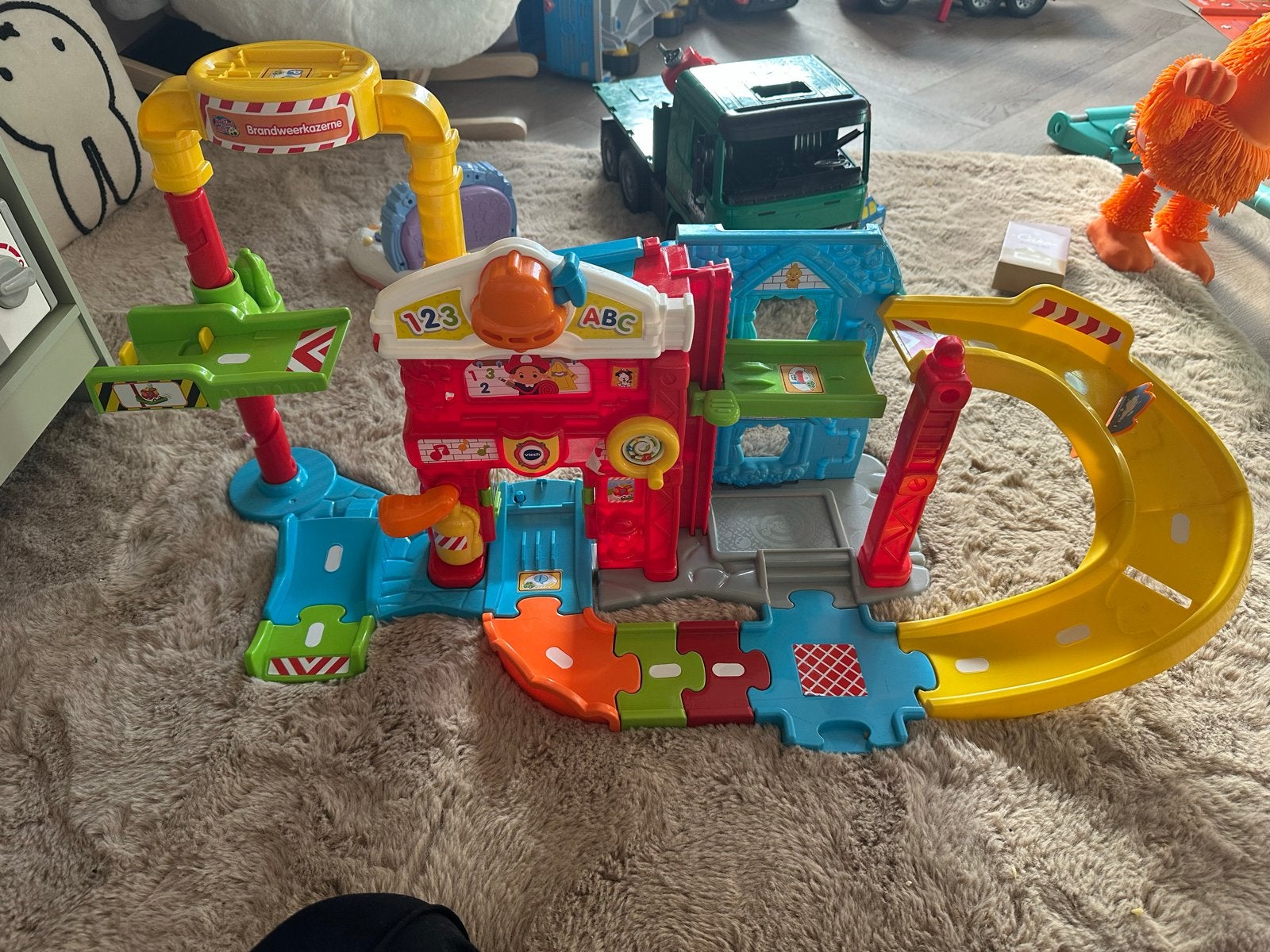 VTech Toet Toet Auto's Brandweerkazerne, Ophalen, Zo goed als nieuw, Overige typen, Met licht