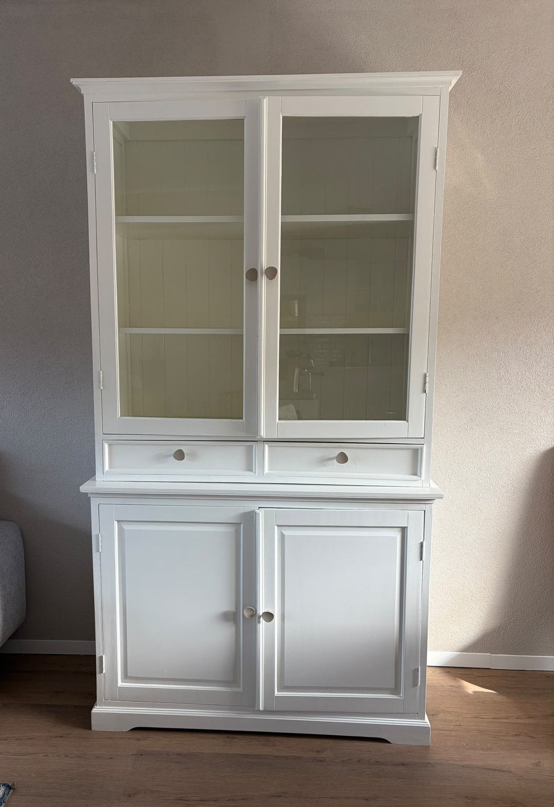 Witte houten servieskast, Ophalen, 100 tot 150 cm, 200 cm of meer, Zo goed als nieuw