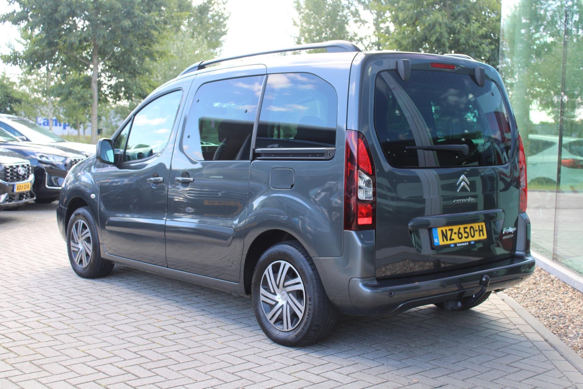 Citroen Berlingo 1.2 PureTech XTR | Multispace | Airco | Cru, Voorwielaandrijving, Stof, Gebruikt, 1199 cc
