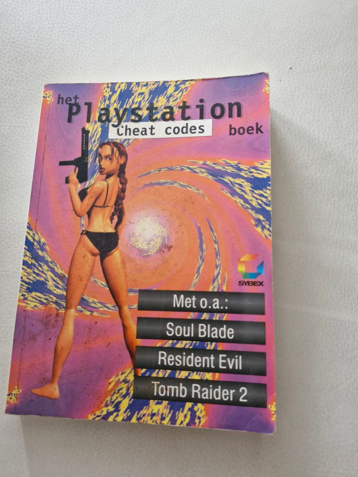 M. Veltman - Sony Playstation cheat codes boek, Boeken, Ophalen of Verzenden, Zo goed als nieuw, M. Veltman, Overige onderwerpen