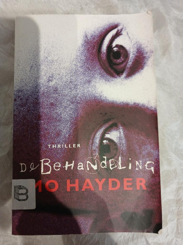 thriller Mo Hayder De Behandeling, Ophalen of Verzenden, Gelezen, Mo Hayder