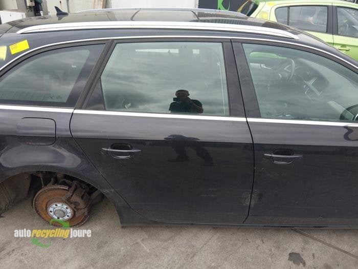 Portier 4Deurs rechts-achter van een Audi A4 (LZ9Y), Gebruikt, -, Deur, -
