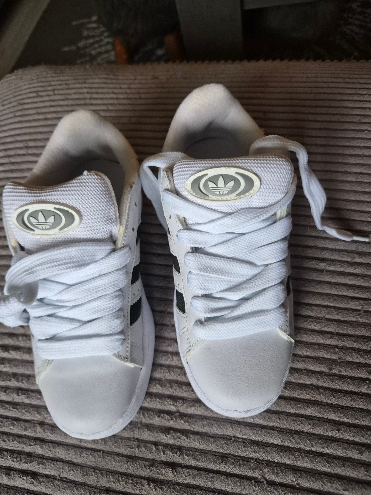 Adidas Campus sneakers maat 37 - Nieuw, Ophalen, Adidas, Wit, Nieuw