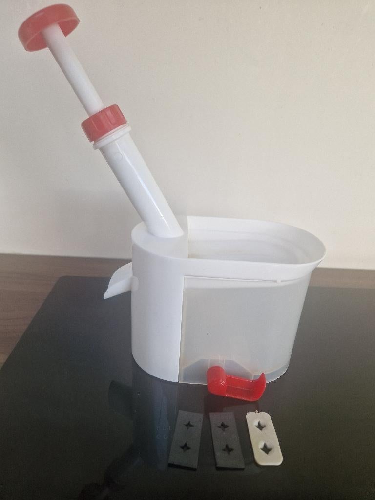 kersenontpitter / olijvenontpitter, Overige typen, Ophalen of Verzenden, Zo goed als nieuw, Kunststof