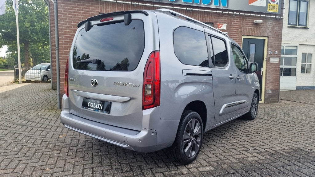 Toyota PROACE CITY Verso 1.2 Turbo Dynamic L2 Long, 7P Autom, Dealer onderhouden, Stof, Gebruikt, 1199 cc