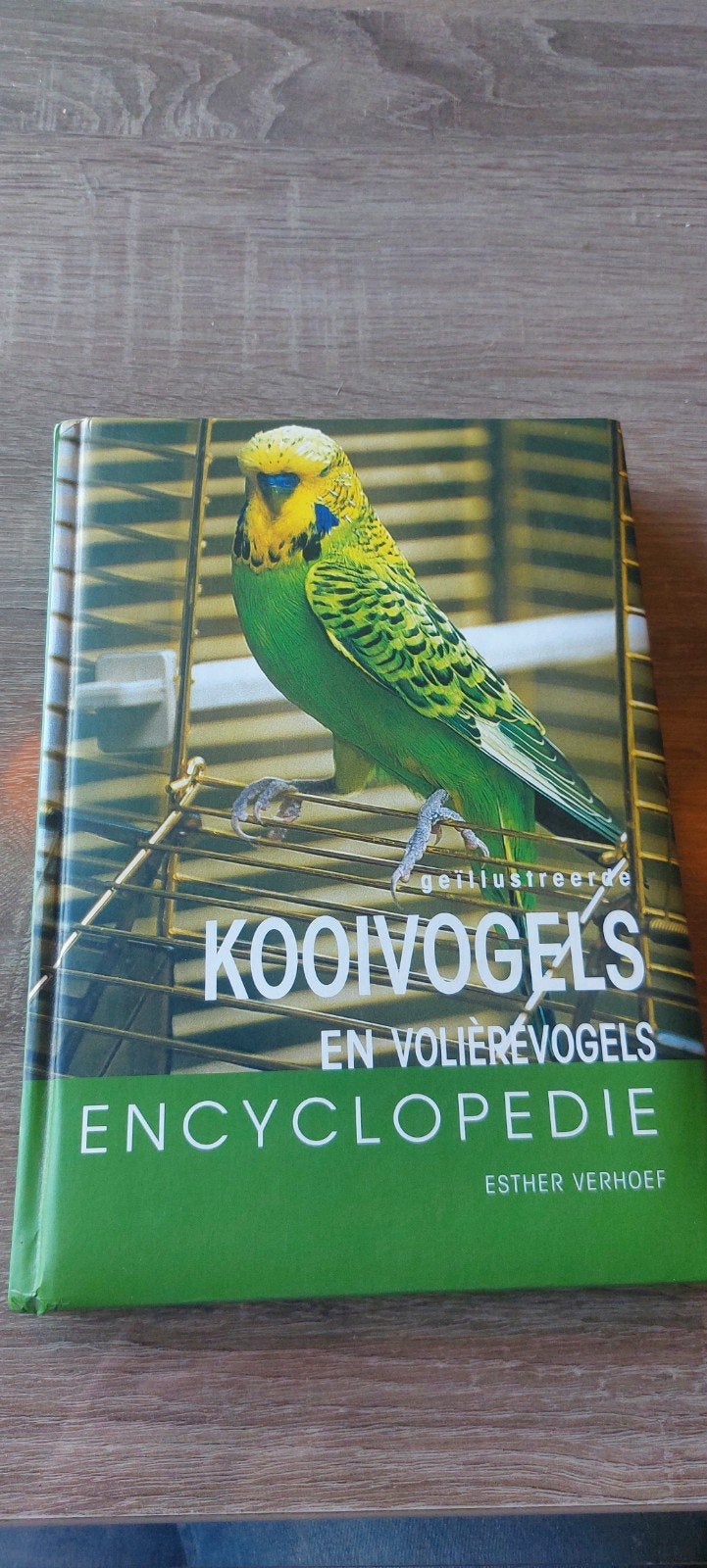 Kooi- en volierevogels encyclopedie, Boeken, E.J.J. Verhoef-Verhallen, Ophalen of Verzenden, Zo goed als nieuw, Vogels