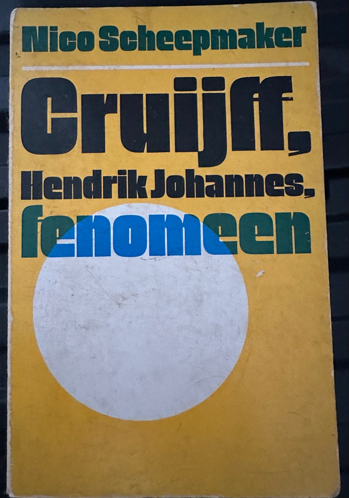 Cruijff, Hendrik Johannes, fenomeen - Nico Scheepmaker, Ophalen of Verzenden, Gelezen, Balsport