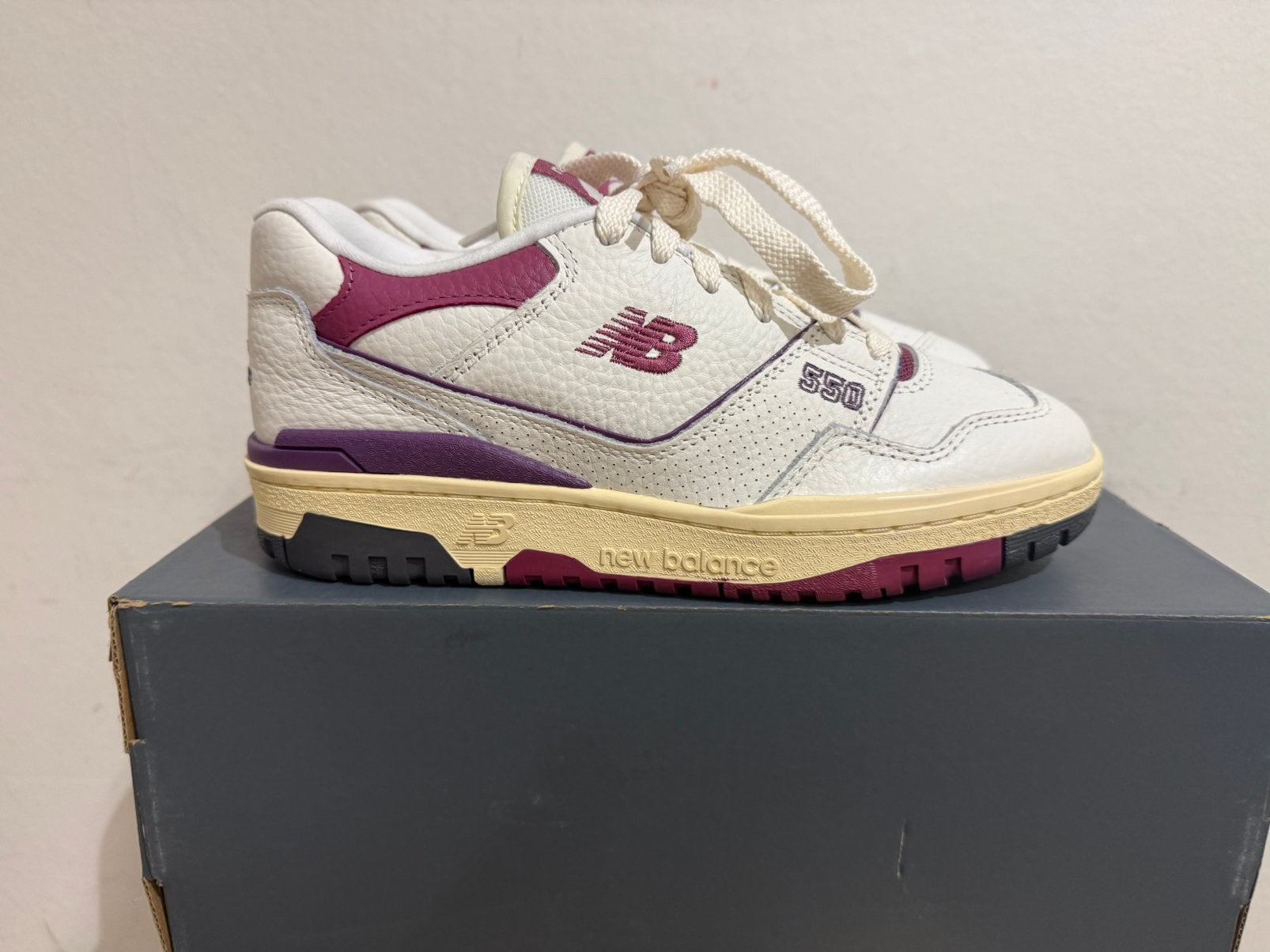 Te koop nieuwe New Balance 550 maat 38.5, Postlaan 3, Nieuw, Ophalen of Verzenden, New Balance
