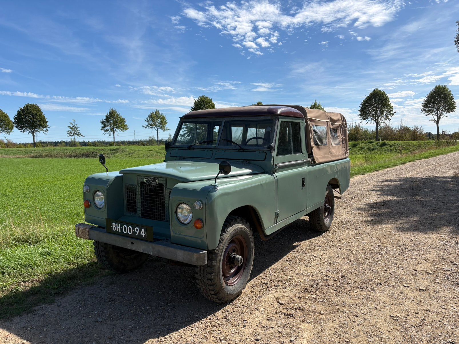 Land Rover series 2a 109 1971 Diesel, Auto's, Overige carrosserieën, Geïmporteerd, Groen, Handgeschakeld